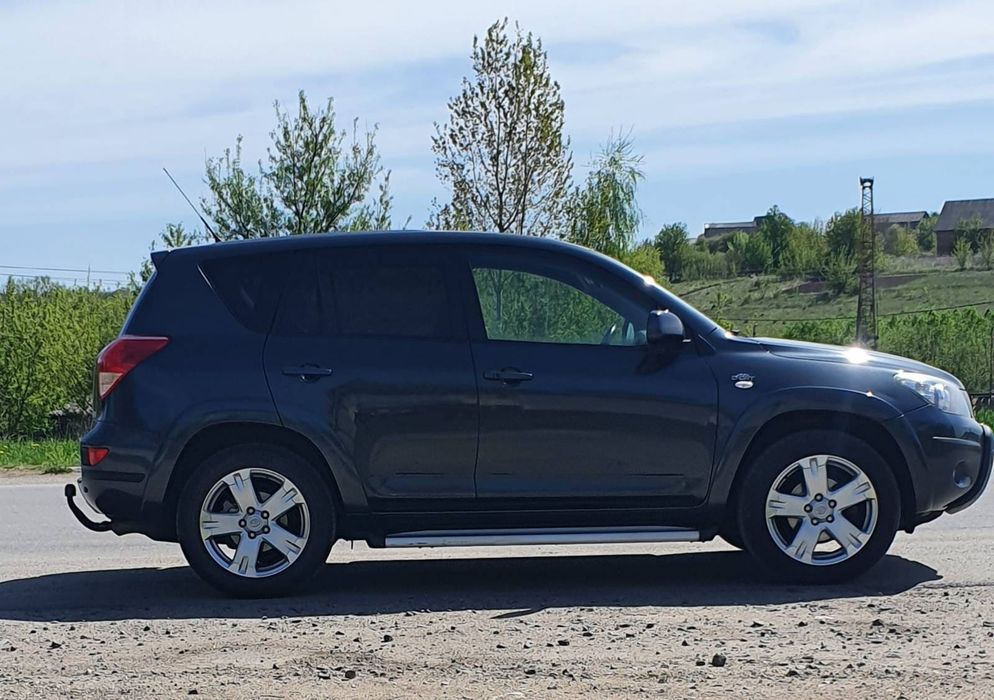 Toyota RAV4, 2006