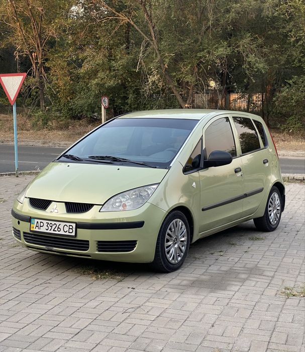 Mitsubishi Colt, 2005