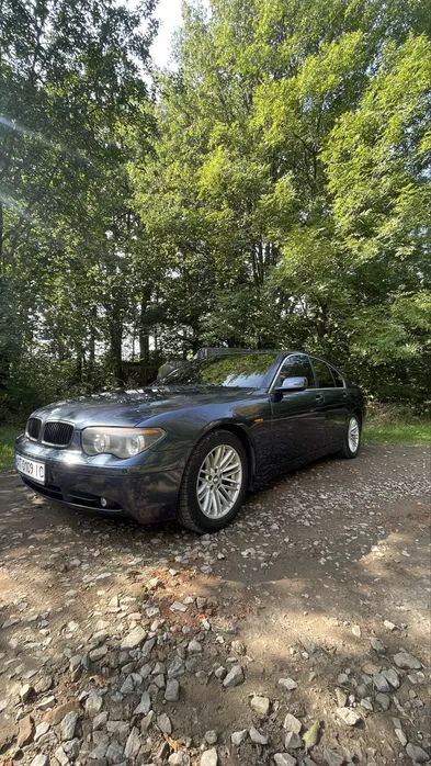 BMW 7 Series, 2002