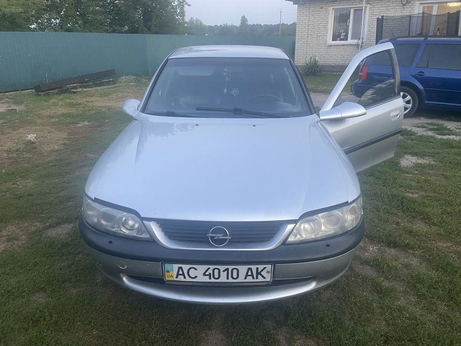 Opel Vectra, 1996
