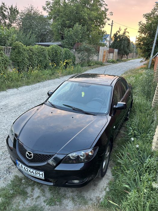 Mazda 3, 2004
