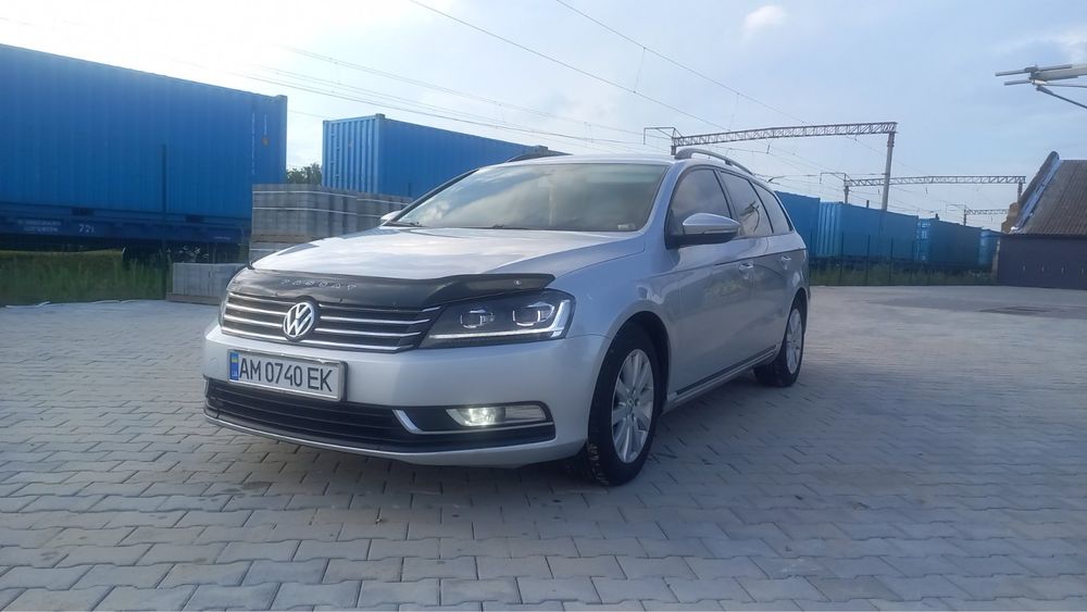 Volkswagen Passat Variant, 2011