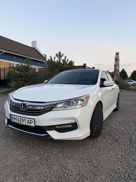 Honda Accord, 2016