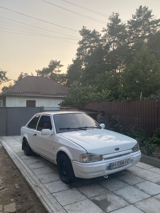 Ford Escort, 1989