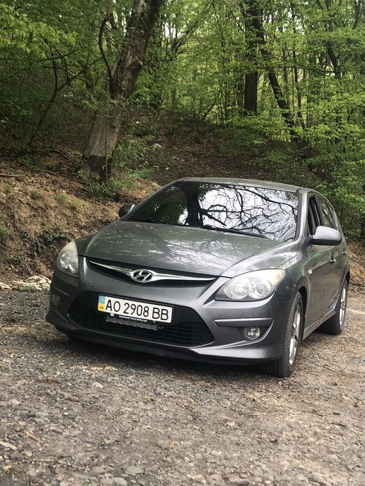 Hyundai i30, 2011
