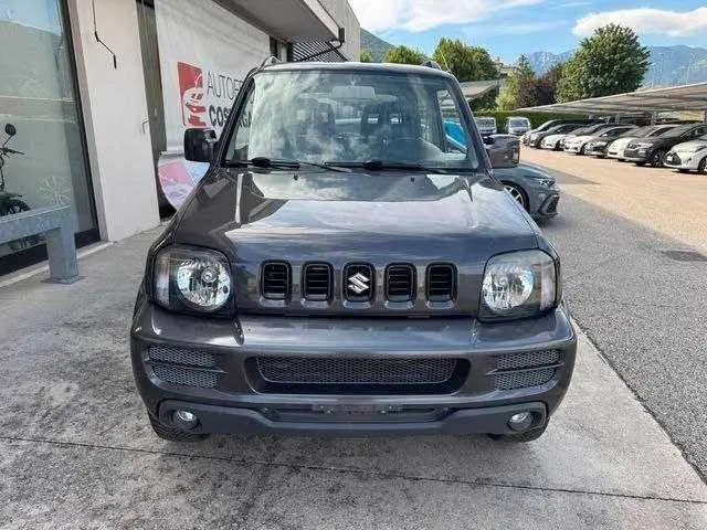 Suzuki Jimny, 2011