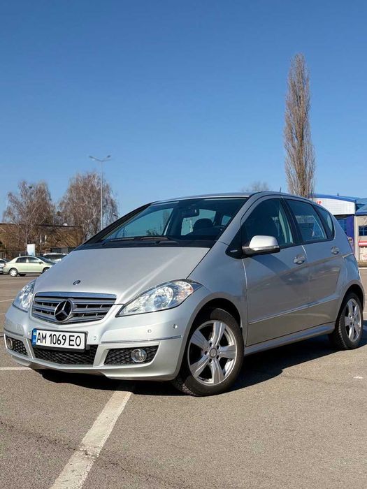 Mercedes-Benz A серія, 2011