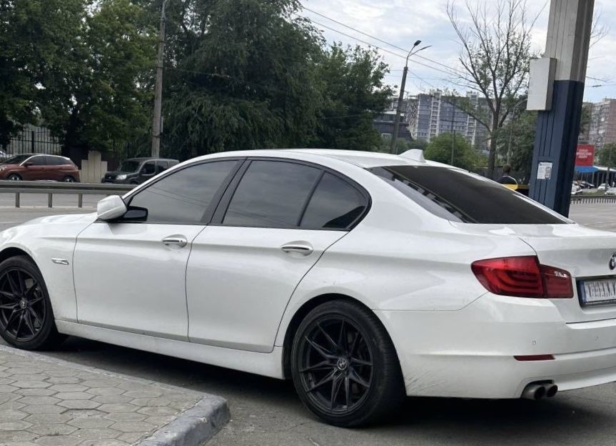 BMW 5 Series, 2012