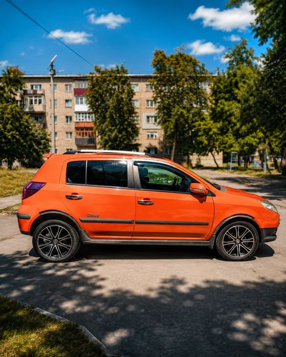 Geely MK Cross, 2012