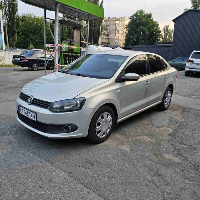 Volkswagen Polo, 2013