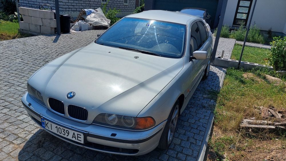 BMW 5 Series, 2000