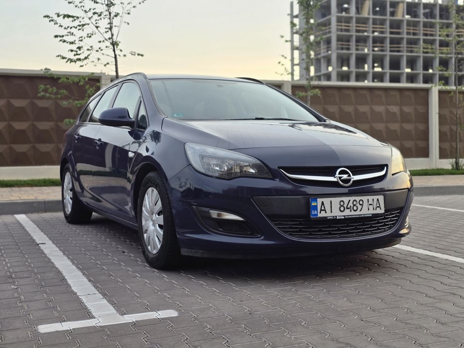 Opel Astra, 2013