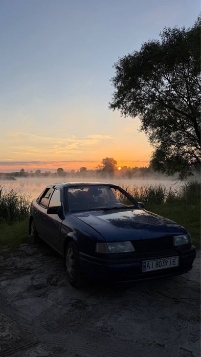 Opel Vectra, 1990