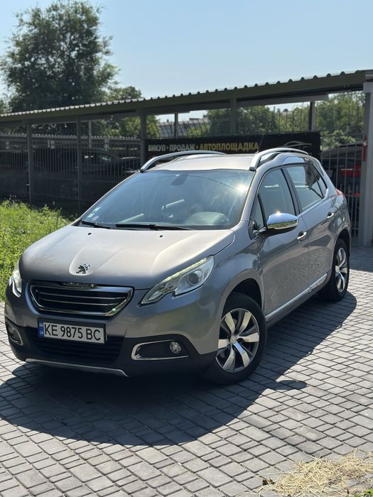 Peugeot 2008, 2015