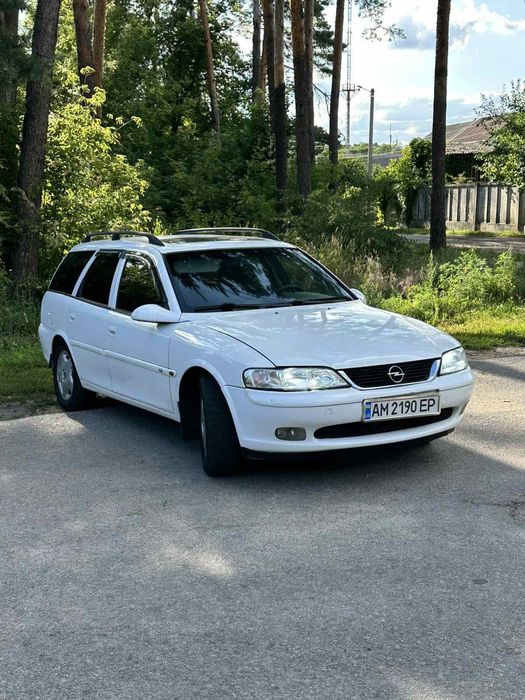 Opel Vectra, 1998