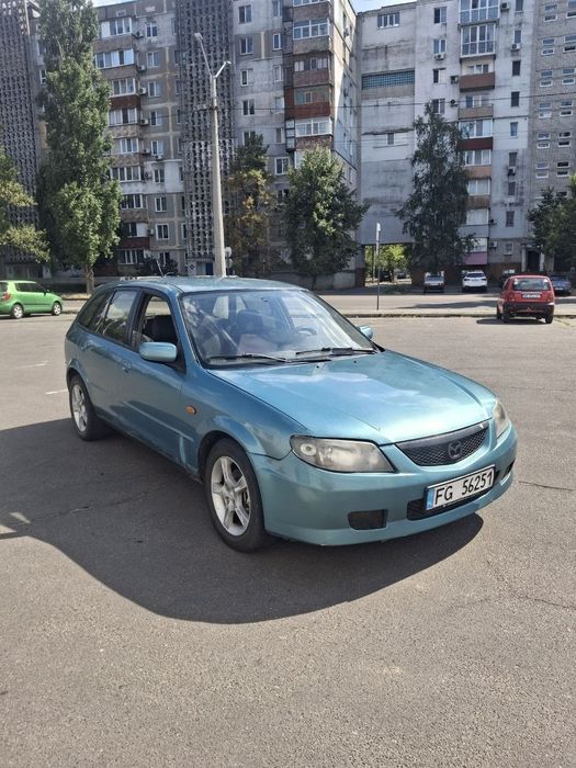 Mazda 323, 2002