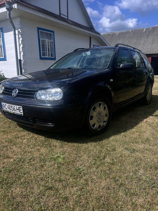 Volkswagen Golf, 2002