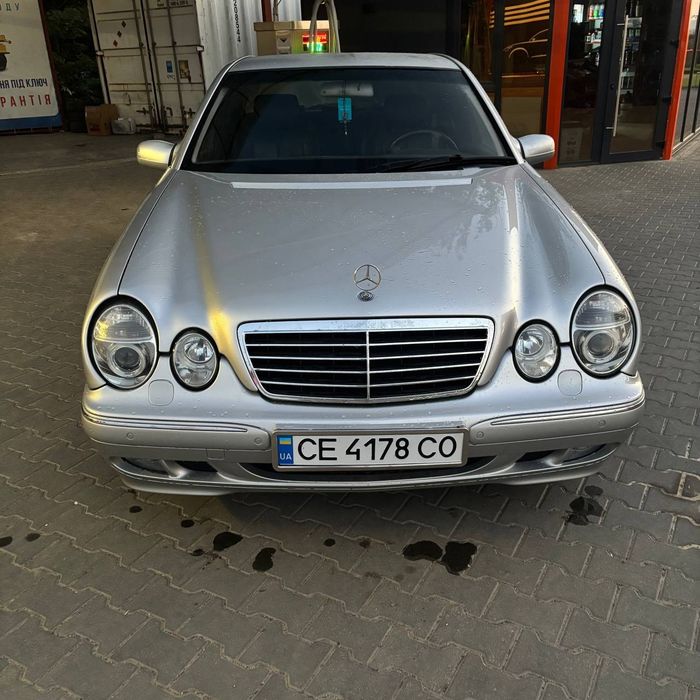 Mercedes-Benz 320, 2002