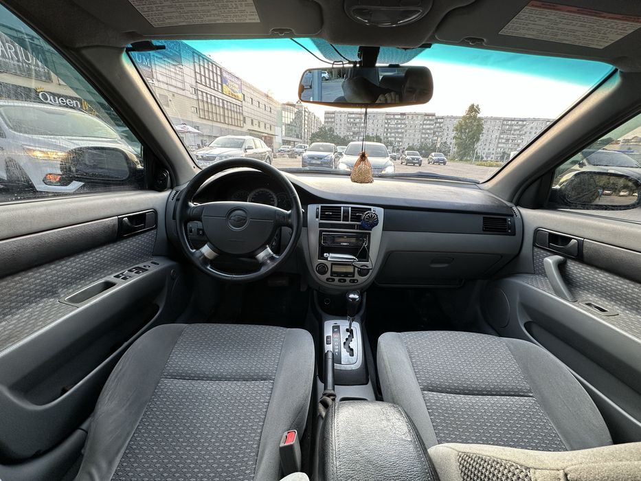 Chevrolet Lacetti, 2004