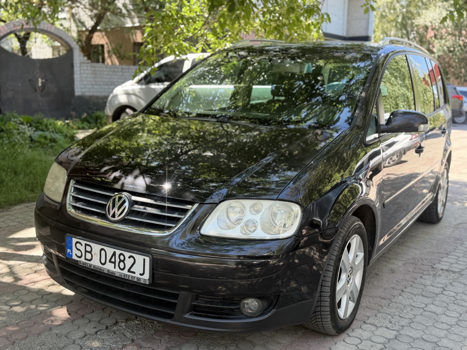 Volkswagen Touran, 2003