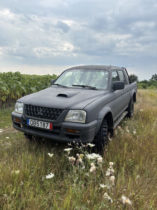 Mitsubishi L 200, 2002