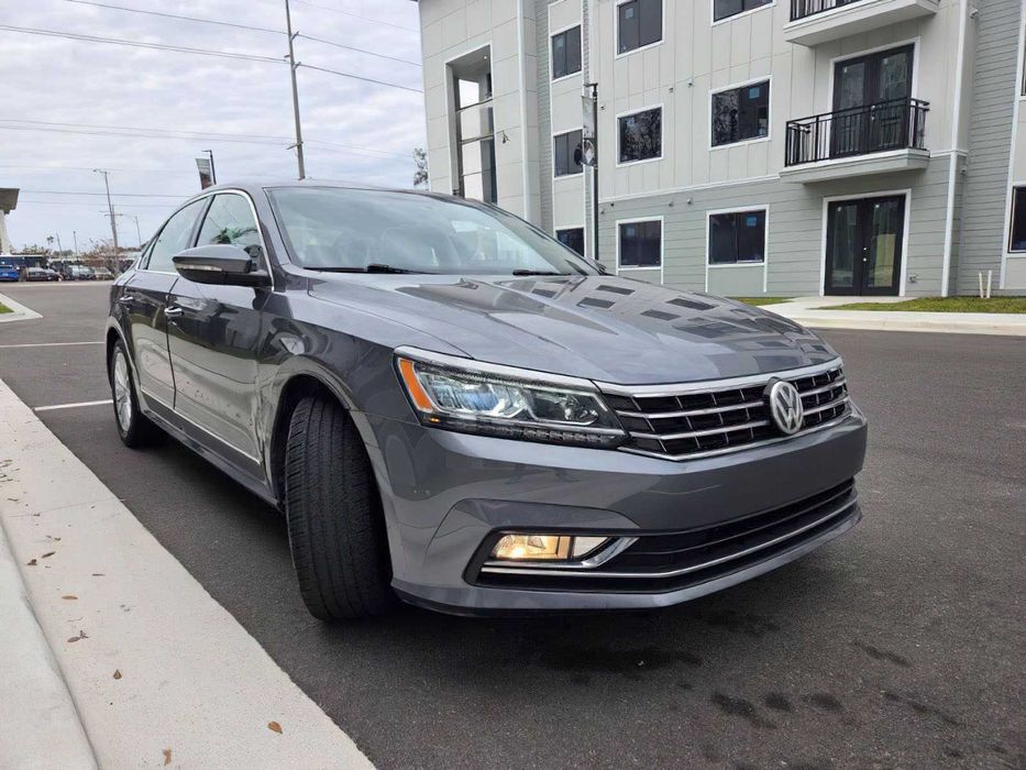 Volkswagen Passat Sedan, 2016