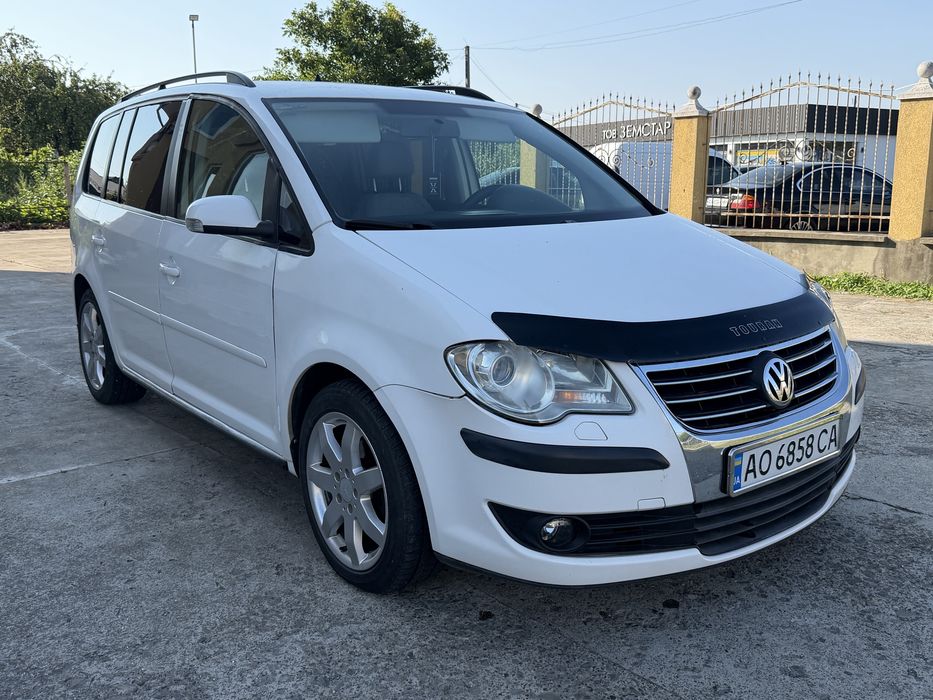 Volkswagen Touran, 2008