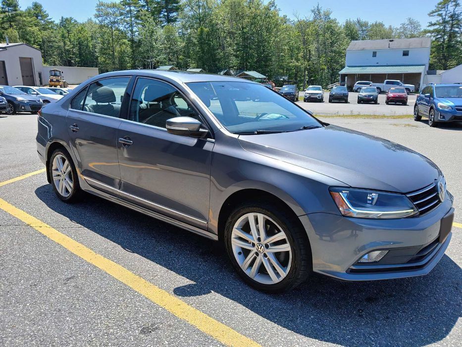 Volkswagen Jetta, 2016