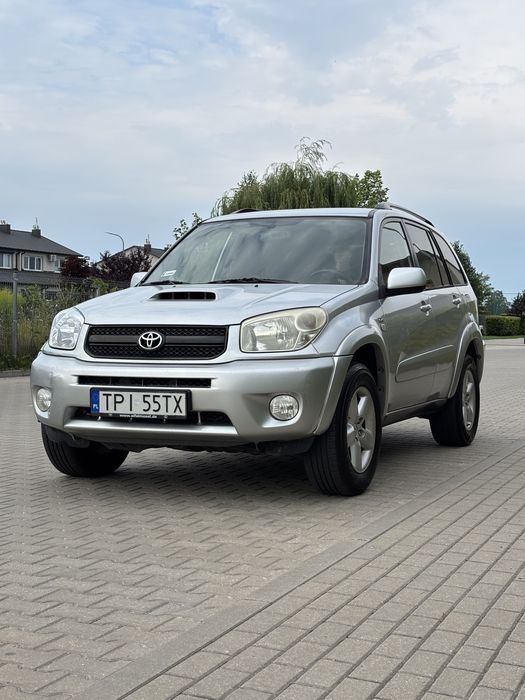 Toyota RAV4, 2005