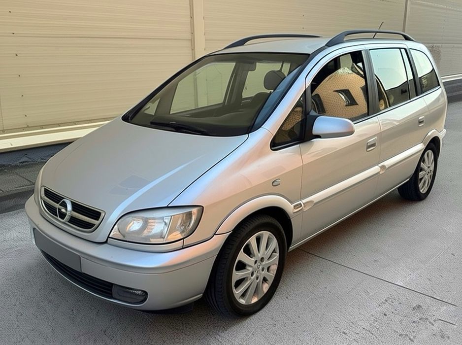 Opel Zafira, 2005