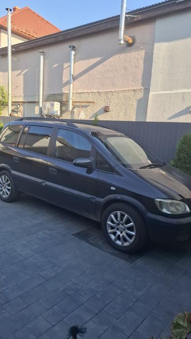 Opel Zafira, 2001