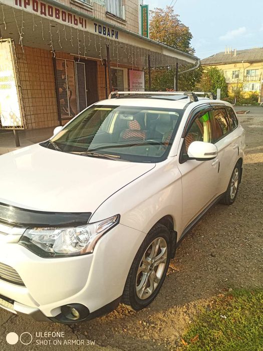 Mitsubishi Outlander, 2013