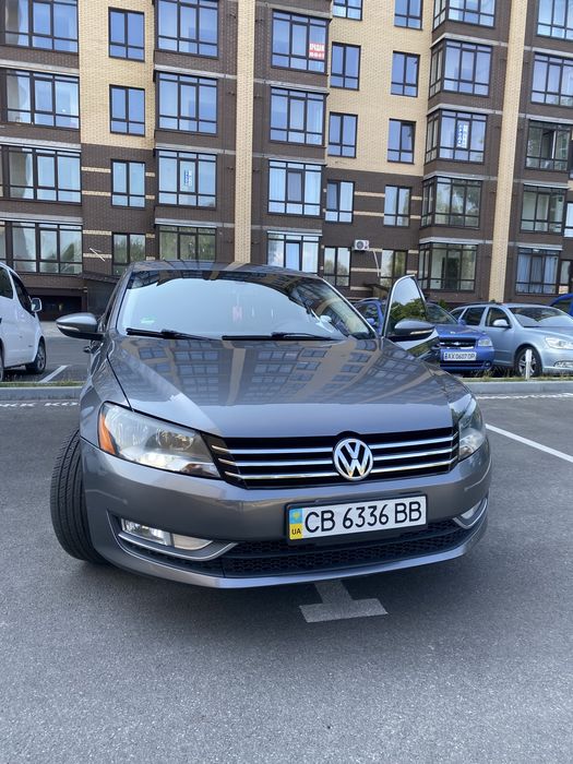 Volkswagen Passat Sedan, 2012