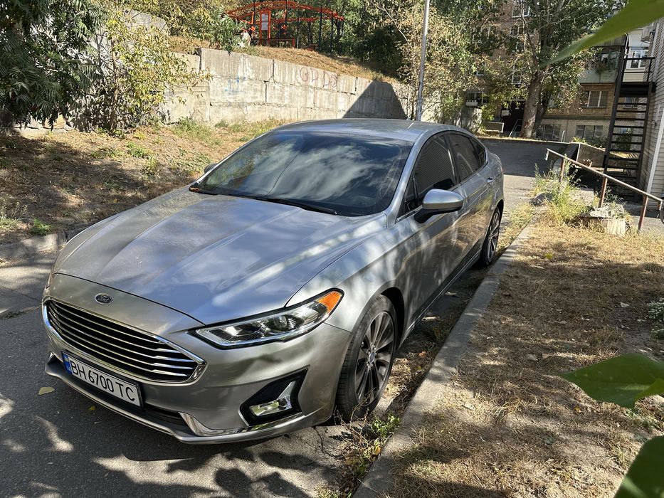 Ford Fusion, 2020