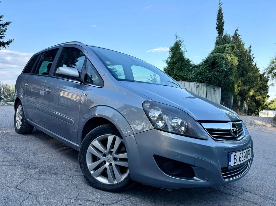Opel Zafira, 2009