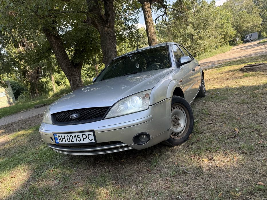 Ford Mondeo, 2001