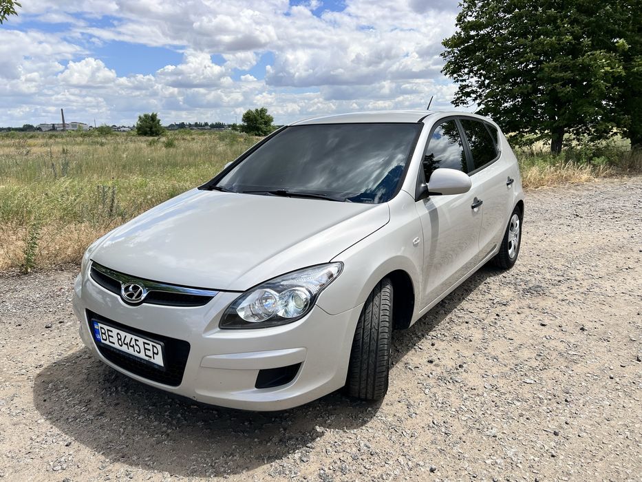 Hyundai i30, 2010