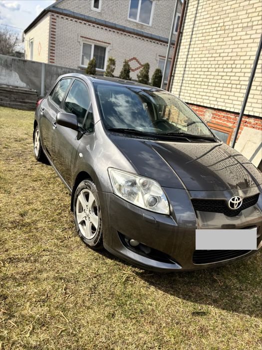 Toyota Auris, 2008