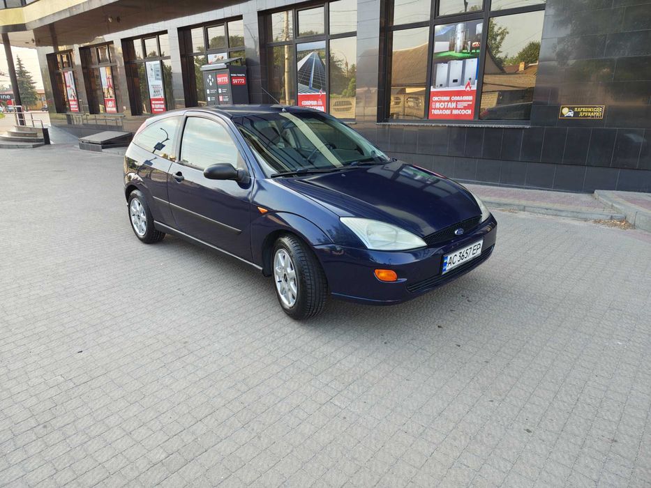 Ford Focus, 1998