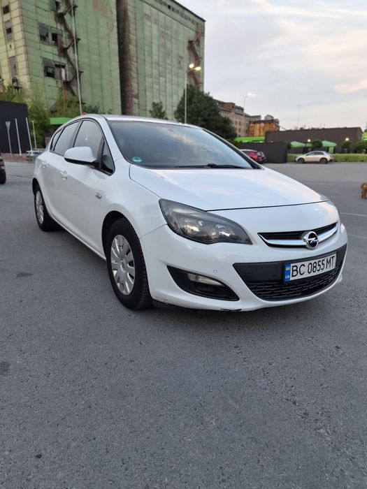 Opel Astra, 2013