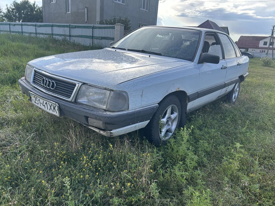 Audi 100, 1984
