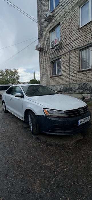 Volkswagen Jetta, 2015
