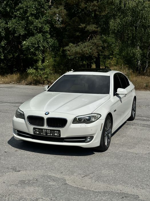 BMW 5 Series, 2011