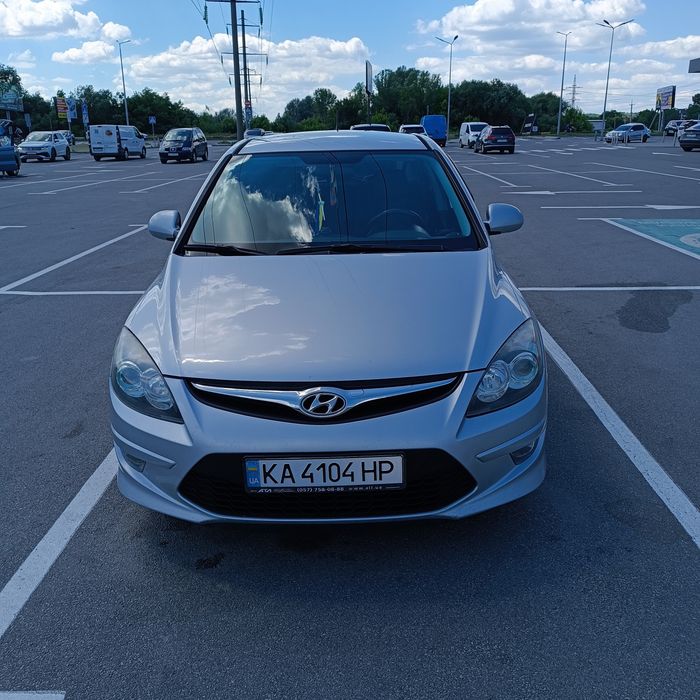 Hyundai i30, 2010