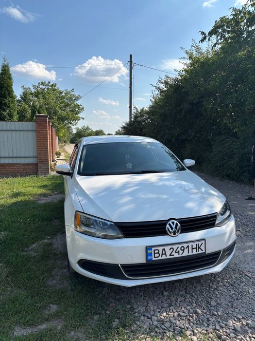 Volkswagen Jetta, 2013