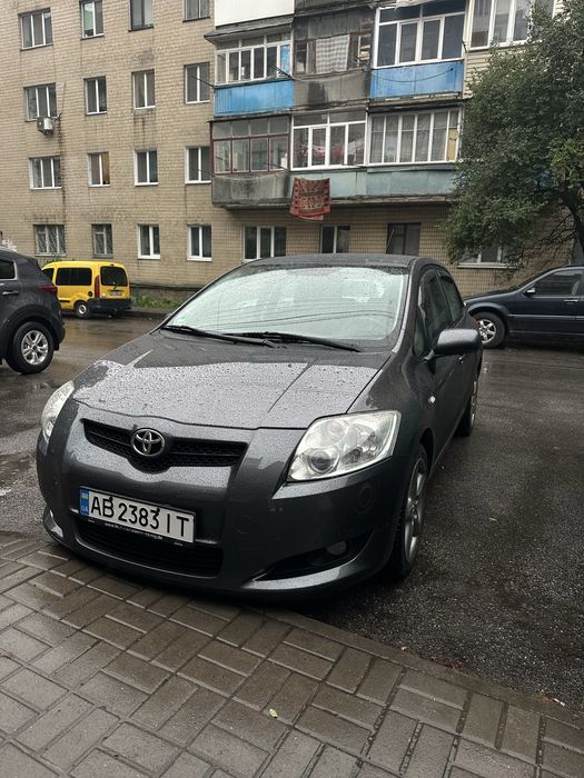Toyota Auris, 2007