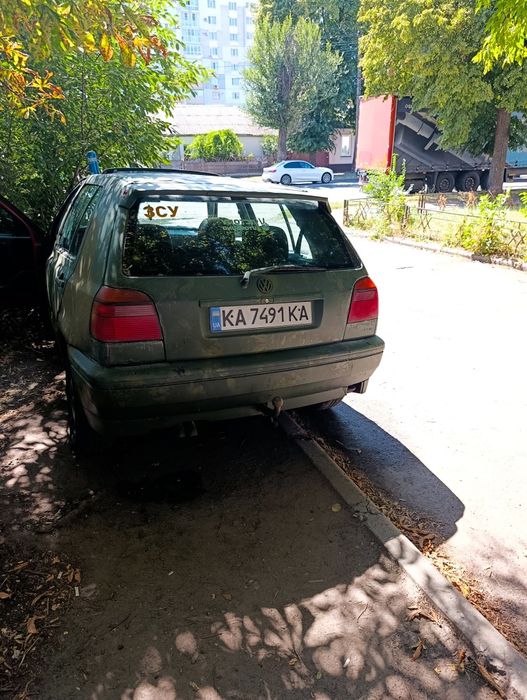 Volkswagen Golf, 1995