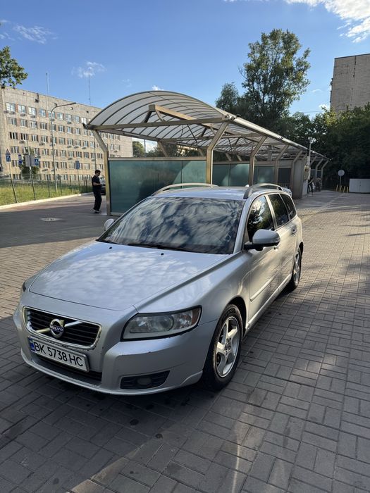 Volvo V50, 2010