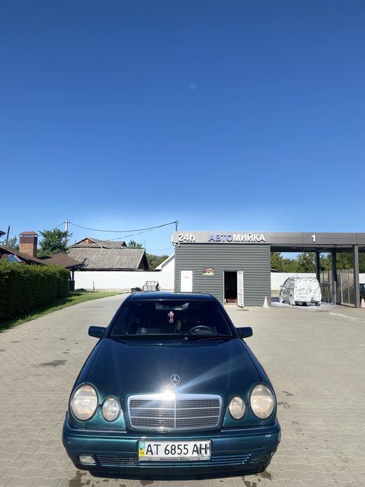 Mercedes-Benz 200, 1998
