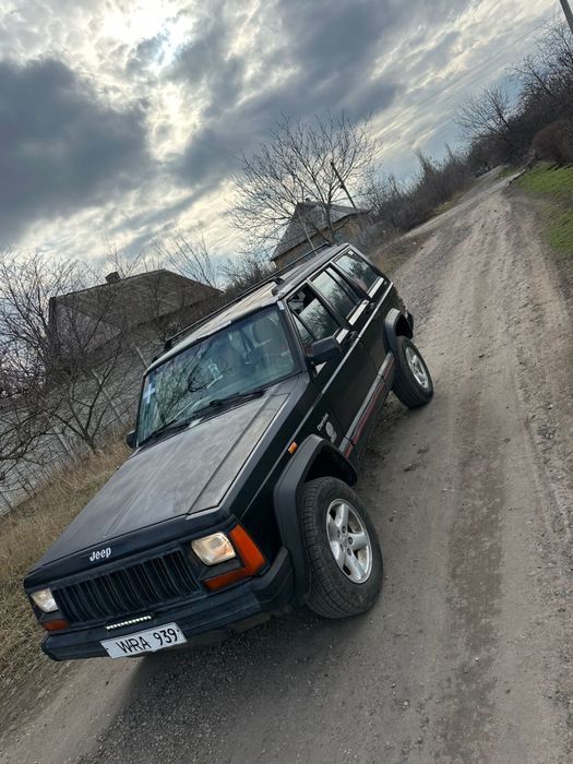 Jeep Cherokee, 1995